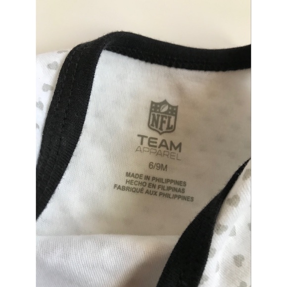 NFL Team Apparel Atlanta Falcons Onesie  6/9M - Picture 3 of 4